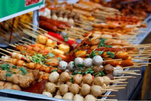 Xưởng Sản Xuất Xiên Que Giá Sỉ IQFOODS - Lựa Chọn Hoàn Hảo Cho Mọi Khách Hàng